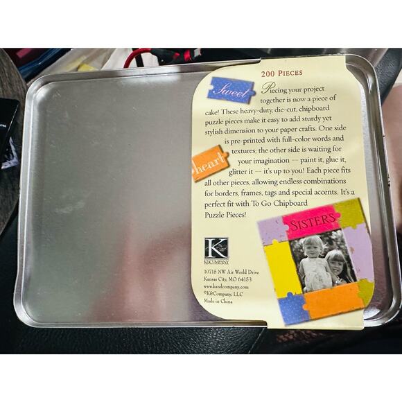 interlocking puzzle pieces- Chipboard 200 pieces-  SISTERS￼ - Picture 2 of 2